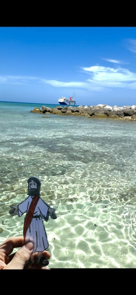 Wow, on a cruise with David and Erica from Sunshine Horses Saturday AM Crew Member. Thanks guys the sun was beautiful and the water was awesome! — Twin Lakes, The Bahamas